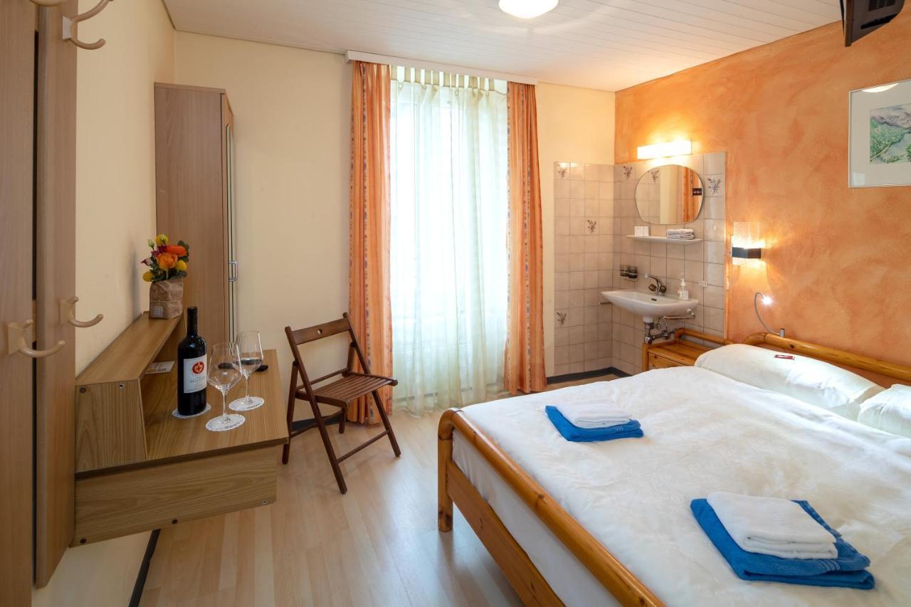 Albergo Pensione San Giorgio Losone Eksteriør billede